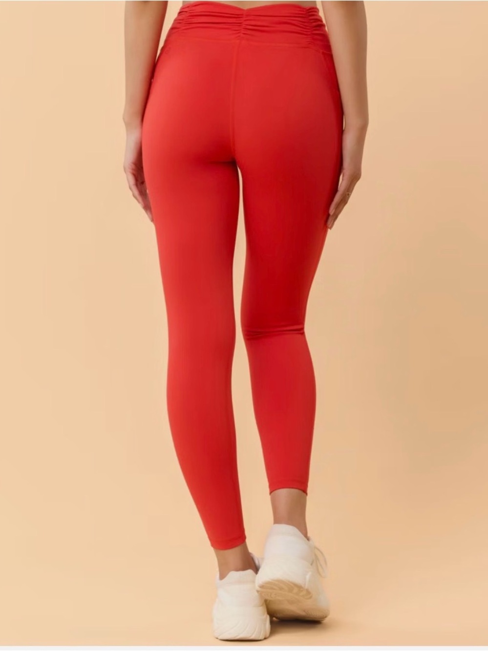 Blogilates Red Lace-Up Ruched Set - Picture 4 of 4